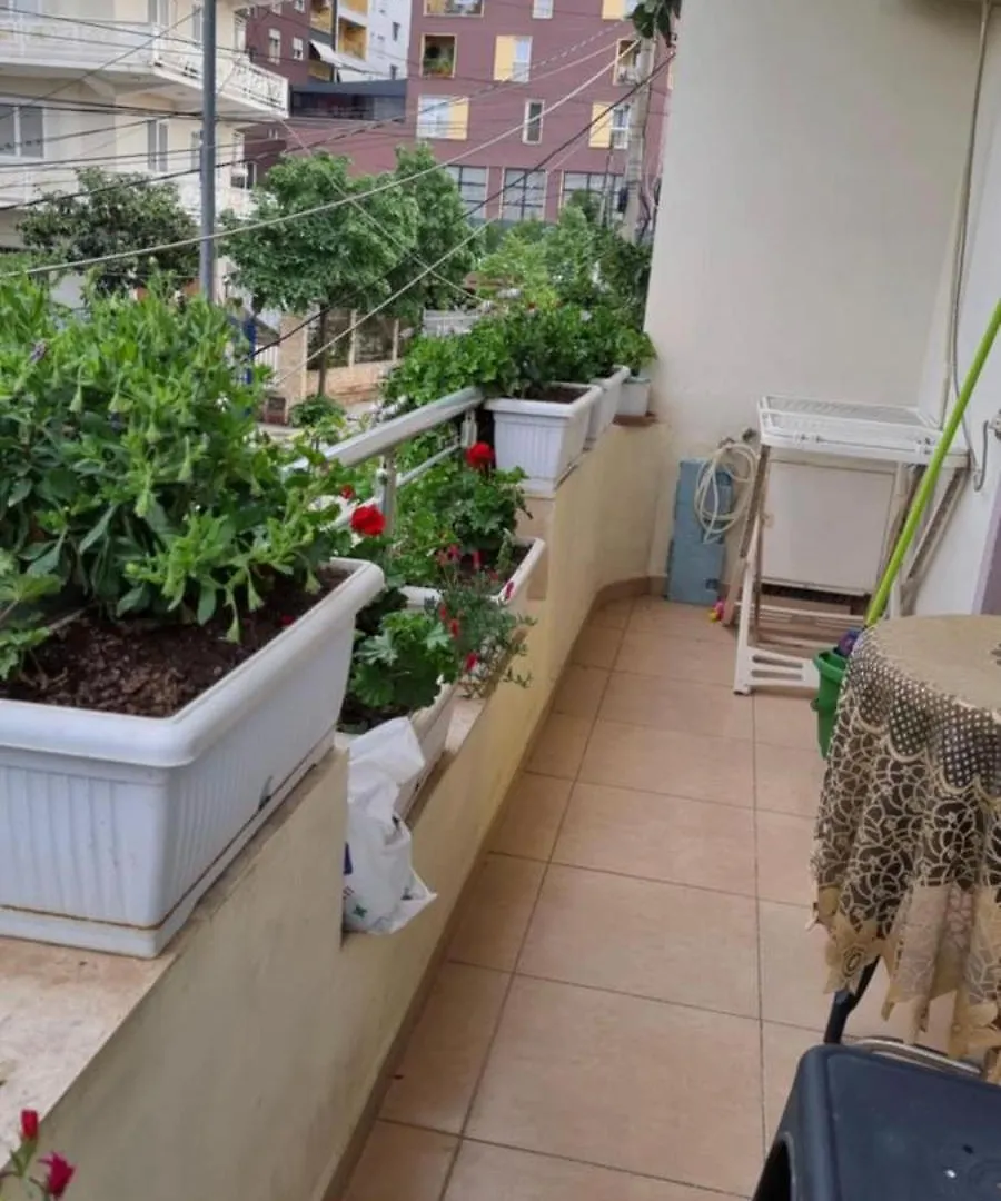 Nasi Apartament Polisi i Vogel Albânia